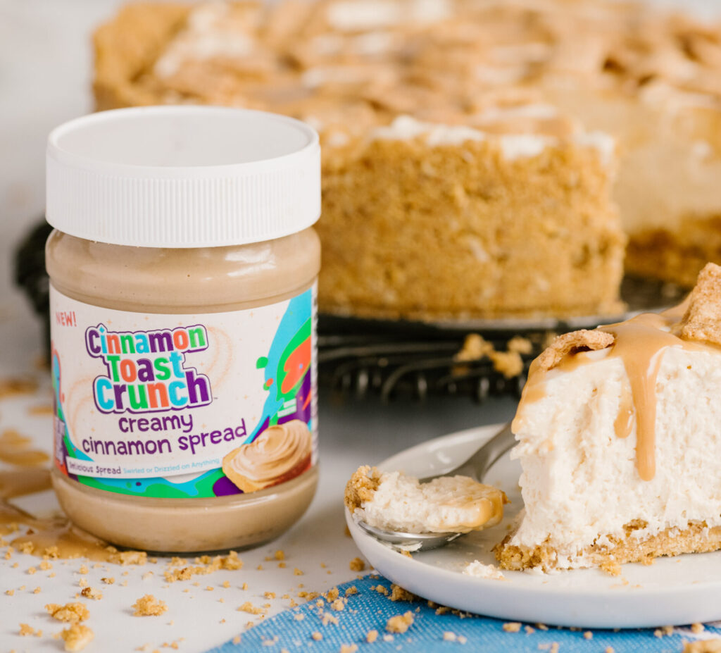 Create delectable no-bake cheesecakes using Cinnamon Toast Crunch spread recipes!