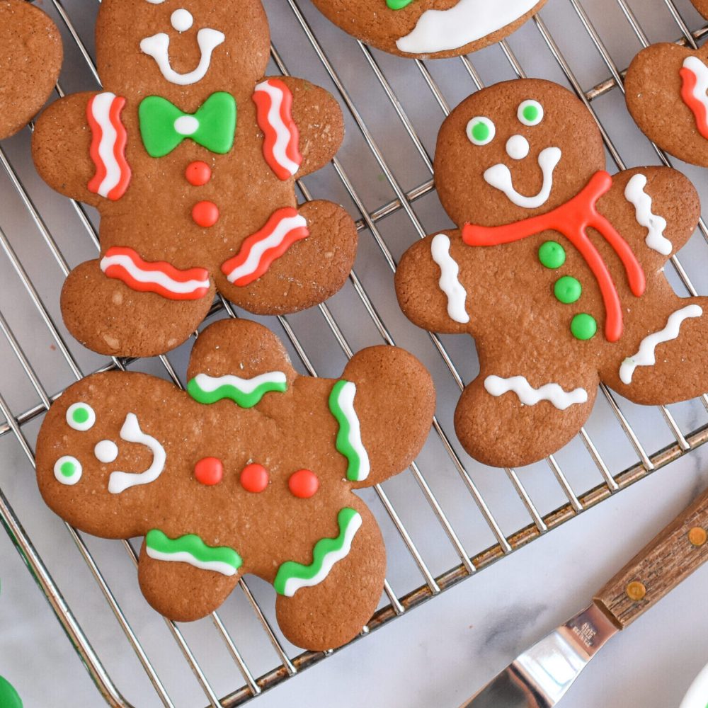 Holiday Gingerbread Cookies (1)