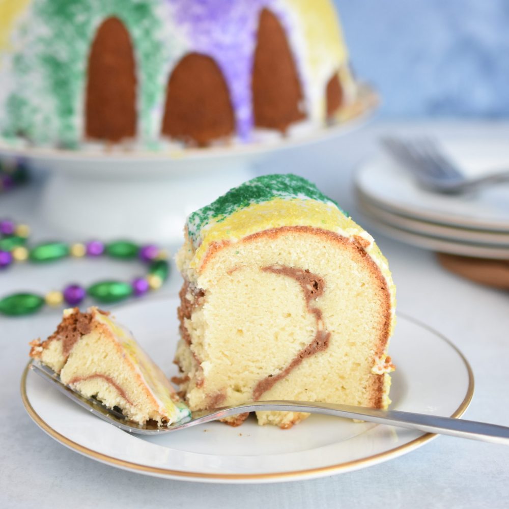 Mardi Gras Cake 2