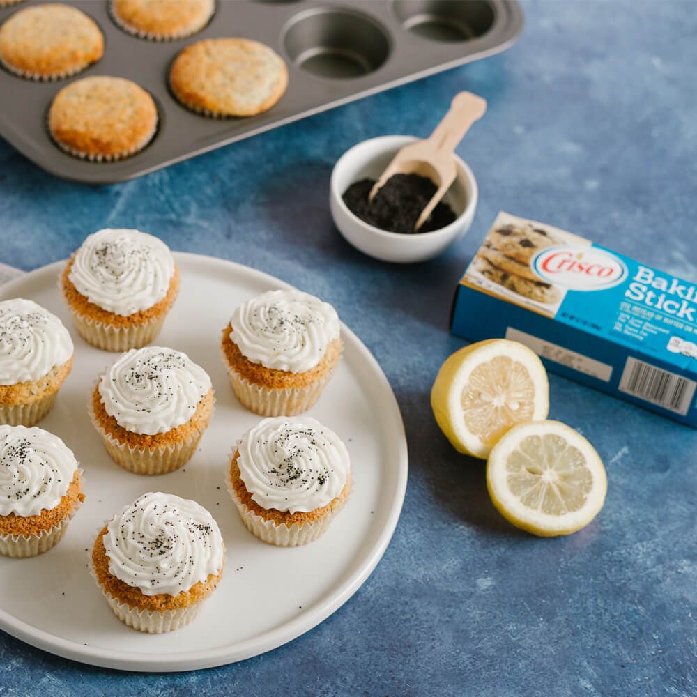USE_Lemon-Poppyseed_Cupcakes (1) USE_Lemon-Poppyseed_Cupcakes (1)