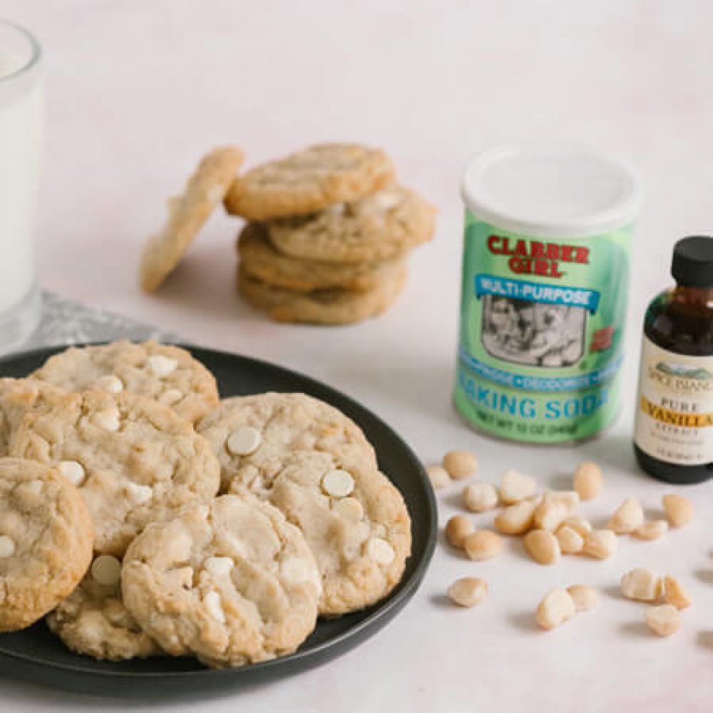 USE_White-Chocolate-Macadamia-Nut-Cookies