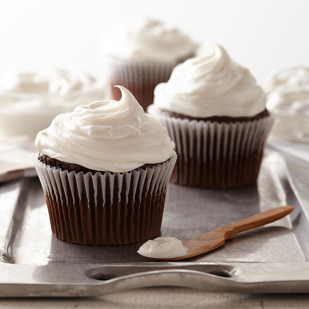 creamy-homestyle-vanilla-frosting